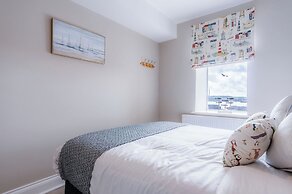 Harbour View - 2 Bedroom Apartment - Milford Haven