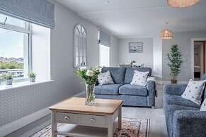 Haven View - 2 Bedroom Apartment - Milford Haven