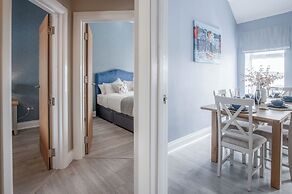 Harbour Heights - 2 Bed Apartment - Milford Haven