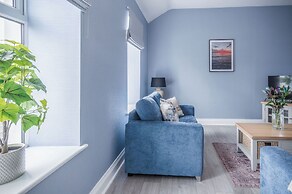 Harbour Heights - 2 Bed Apartment - Milford Haven