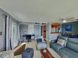 Pv136 - Coastal Cozy and a View