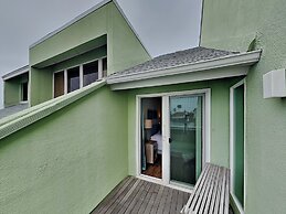 Pv230 - Sunset Water View