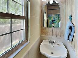 Avea609-island Cabana