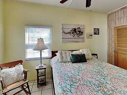 Avea609-island Cabana