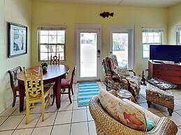 Avea609-island Cabana