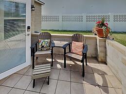 Avea609-island Cabana