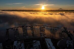 Marina Square Suites