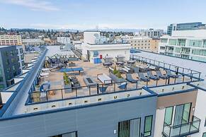 Marina Square Suites