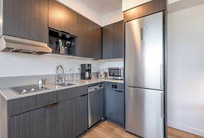 Marina Square Suites