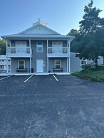 Lake Park Inn