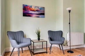 Summertown 4-br Family Home - Bright Spacious