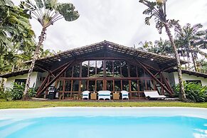 CASA BAMBU ANGRA