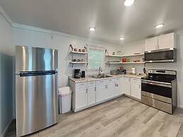 Little Bit of Country