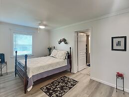 Little Bit of Country