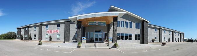 Roadhouse 52 Inn & Suites