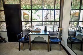 Casa Basilisa Hotel & Resort