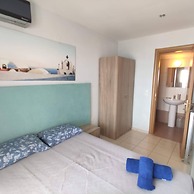 Calm and Peaceful First Line House in Front of the sea