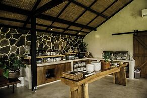 Alam Caldera Camp & Resto