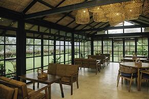 Alam Caldera Camp & Resto