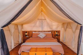 Alam Caldera Camp & Resto