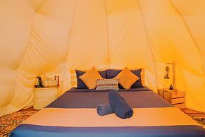 Alam Caldera Camp & Resto