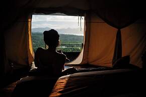 Alam Caldera Camp & Resto