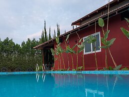 Poojaris Niranthara Kabini