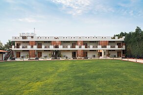 Poojaris Niranthara Kabini