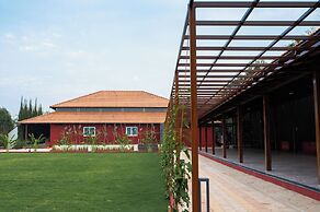 Poojaris Niranthara Kabini