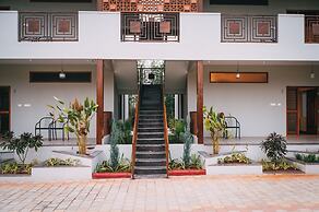 Poojaris Niranthara Kabini