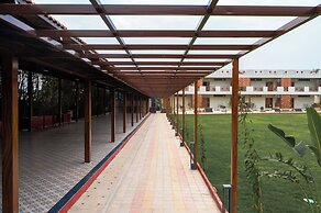 Poojaris Niranthara Kabini