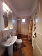 Crete Country Escape 2 Bd w Patio