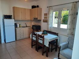 Crete Country Escape 2 Bd w Patio