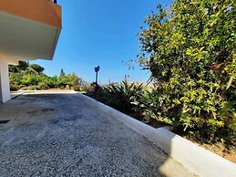 Crete Country Escape 2 Bd w Patio