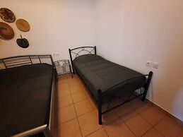 Crete Country Escape 2 Bd w Patio