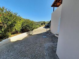 Crete Country Escape 2 Bd w Patio