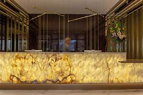 VIP Executive Suites do Marques Hotel