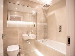 Two-bedroom Near Eton College by Belvilla