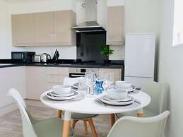 Two-bedroom Near Windsor Castle by Belvilla