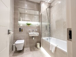 Burnham Beeches One-bedroom Apartment by Belvilla