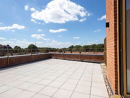 Wimbledon Tennis Retreat 3-bedroom by Sojo Stay