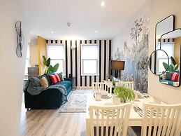 Explore Granary Square Two Bedroom by Belvilla