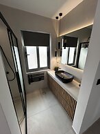 INCORSO • Smart Luxury Stay • near Airport • 24HR Check in