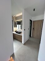 INCORSO • Smart Luxury Stay • near Airport • 24HR Check in