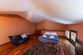 Troodos Mature Pine Chalet
