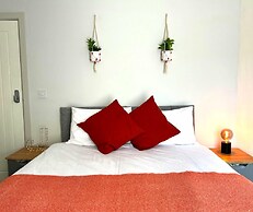 Darlington Suites by SA Stays