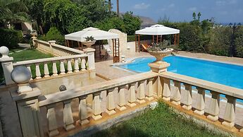 Palazzo Reale Superior Villa