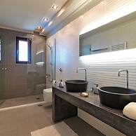 Armonia Luxury Villa