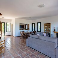 Aipeia Country House