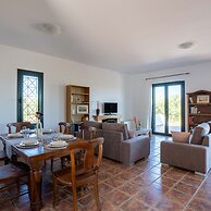 Aipeia Country House